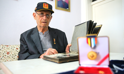 Gazilik Madalyasını Onurla Taşıyan Hakkı Özgülbaş, 73 Yıl Öncesini Anlattı