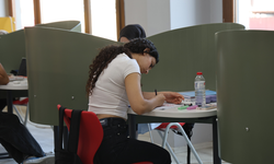 Kozan’da eski belediye binası gençler için eğitim yuvasına dönüştü