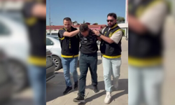 Adana’da firari hükümlü, çaldığı içkilerle yakalandı