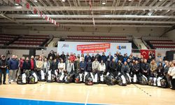 Adana Büyükşehir Belediyesi’nden 500 Okula Destek