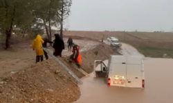 Kozan’da çiftçilere 18 saatlik kuvvetli yağış uyarısı