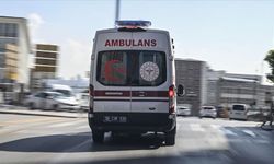 Adana’da ortaokul öğrencisinin koluna korkuluk demiri saplandı