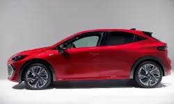 Baştan aşağı değişen Yeni Renault Clio fiyatı belli oldu
