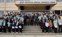 Yüreğir’de akran zorbalığına karşı öğrenci dayanışması