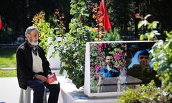 Adana’da arife günü şehitliklere ziyaretçi akını