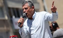 Özgür Özel Ankara Güvenpark'ta partililere seslendi: Derhal kurultay yapın