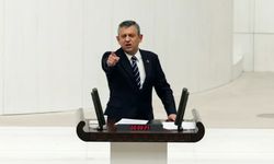 Özgür Özel'in ekibinden 28 CHP Parti Meclisi üyesi istifa etti