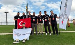 1.5 Adana Roket Takımı 143 dünya devine karşı Türkiye'yi temsil ediyor!