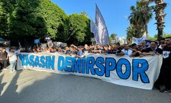 Adana Demirspor İçin Tek Ses: “Demirspor Yaşayacak”