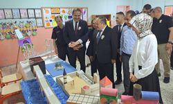 Adana'da 196 öğrenciye kıyafet desteği
