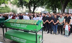 Adana'da babasının vurduğu genç son yolculuğuna uğurlandı