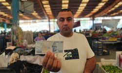 Adana'da banknotlara yazılan aşk mesajı gündem oldu