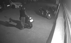 Adana’da motosiklet hırsızının savunması pes dedirtti