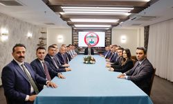Adana'da mülki idare amirlerine veda programı düzenlendi