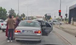 Adana’da yol verme tartışması tekme tokat kavgaya dönüştü