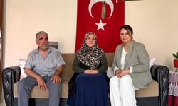 AK Parti Adana Kadın Kollarından Şehit ailesine vefa ziyareti