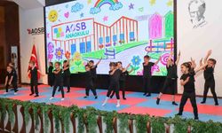 AOSB Anaokulu ilk mezunlarını coşkulu törenle uğurladı