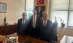 Başkan Nennioğlu, Adana'nın Taleplerini Bakanlığa Sundu