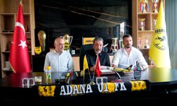 Cafer Elek Adana 01 FK'ya imza attı