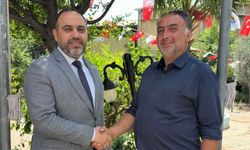 İyi Parti İlçe Başkanı istifa edip Yeniden Refah'a katıldı
