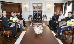 Adana Valisi Yavuz, Jandarma Personelini Ağırladı
