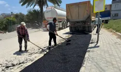Karataş’ta yollar yenileniyor: Büyükşehir ve ilçe belediyesinden güçlü iş birliği