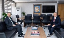 Mustafa Yavuz'dan Mustafa Loğoğlu'na taziye ziyareti