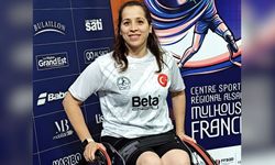 Adanalı Milli Badmintoncu Narin Uluç Fransa’da puan avında