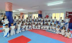 Seyhan Karate Do Kulübü’nde 94 sporcu terfi etti