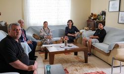 Süreyya Yavuz'dan şehit aileleri ve SED ailelerine ziyaret