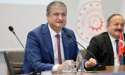 Vali Yavuz, Seyhan ilçesindeki muhtarlarla toplantı yaptı