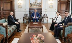 Vali Yavuz'dan görev yeri değişen kaymakamlara veda kabulü