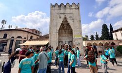 Yüreğir’de Öğrenciler Zaman Yolculuğunda: "Şehrimin Tarihini Tanıyorum"