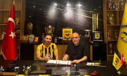 Adana 01 FK, tecrübeli sağ bek Emre Sağlık'ı kadrosuna kattı