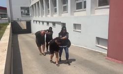 Adana'da polisin durdurduğu tırda dev yasaklı madde operasyonu!