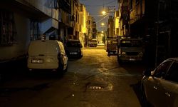 Adana'da sokak ortasında silahlı saldırı sonucu 24 yaşındaki kadın hayatını kaybetti