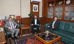 AK Parti Adana Gençlik Kolları'ndan Rektör Beriş'e ziyaret