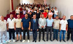 Ali Bedrettin Karataş'tan başarılı voleybolculara kutlama