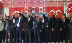 MHP Saimbeyli İlçe Kongresi'nde Mehmet Durmuşoğlu güven tazeledi