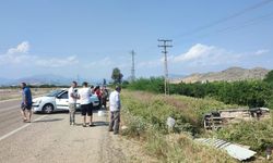 Arkadan çarpınca takla attı! Otomobil narenciye bahçesine uçtu