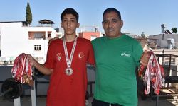 Babası damı spor salonuna çevirdi: Oğlu Türkiye şampiyonu oldu