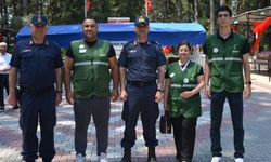 Ceyhan’da 15 Temmuz ruhu: Yeşilay Temsilciliği protokol ile şehitlikte buluştu