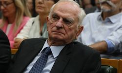 Önder Sav'dan CHP kararı: 70 yıllık siyasi yolculuk sona erdi