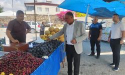 Erdinç Altıok, semt pazarını ziyaret edip yol çalışmalarını denetledi!