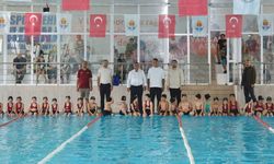 Güngör Geçer, yüzme kurslarının açılışını gerçekleştirdi