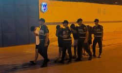Kimlik göstermeyip polis noktasının camını kırdılar! 4 şüpheli tutuklandı
