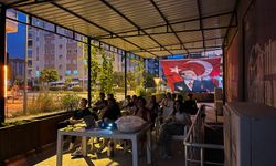 Kozan'da gençlerin Sinema keyfi: Yaz kulübü etkinlikleri başladı