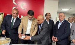 MHP Adana İl Başkanlığı’ndan Muharrem ayı vesilesiyle aşure ikramı