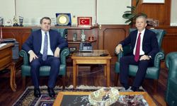Mustafa Loğoğlu, ÇÜ Rektörü Hamit Emrah Beriş'i ziyaret etti