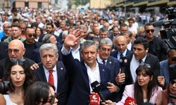 Özgür Özel liderliğindeki Yeni Parti'de A takımı kuruldu! İşte MYK listesi...